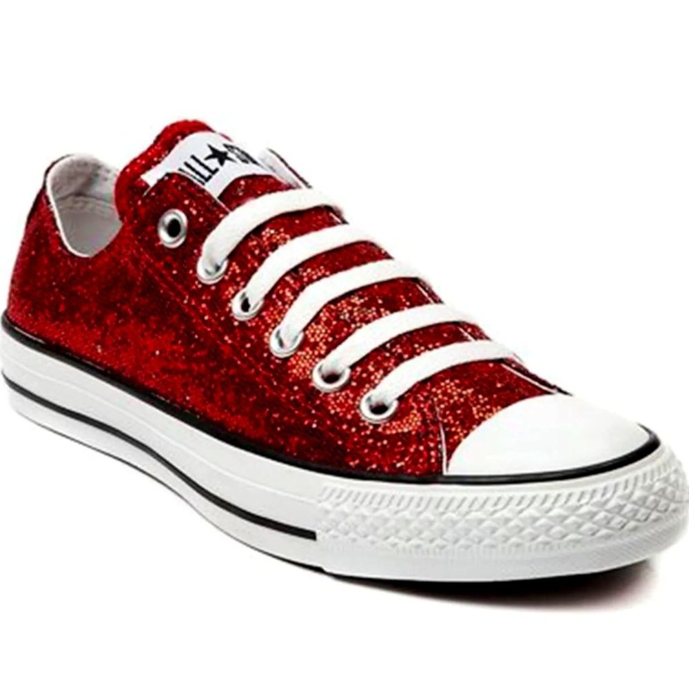 RARE | Converse Chuck Taylor Red Glitter sneakers